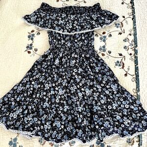 Eva Mendes Navy and White Floral Dress